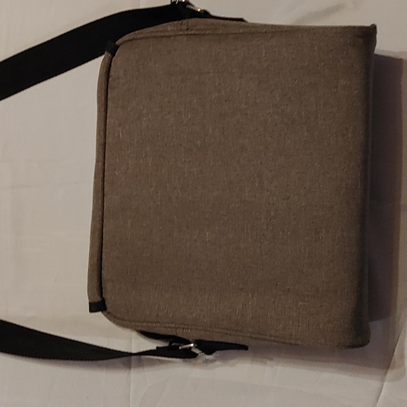 crossbody Messenger Bag Unisex - Picture 2 of 12